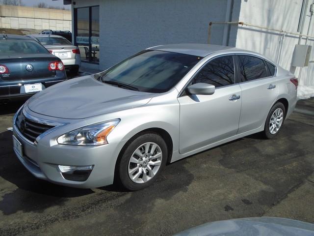 2013 Nissan Altima 2.5 photo