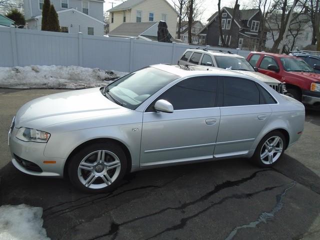 2008 Audi A4 2.0T quattro photo