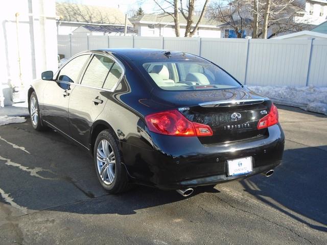 2011 Infiniti MDX x photo