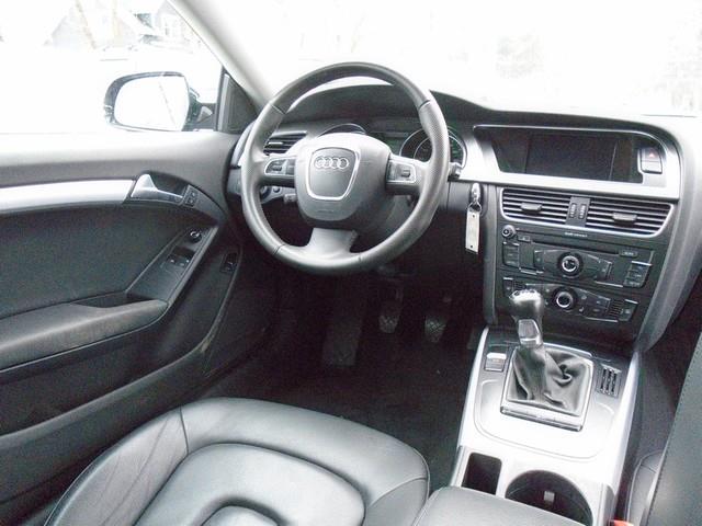 2011 Audi A5 2.0T quattro Premium photo