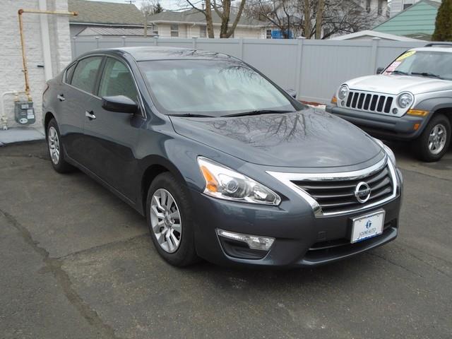 2013 Nissan Altima 2.5 photo