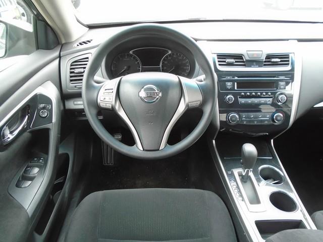 2013 Nissan Altima 2.5 photo