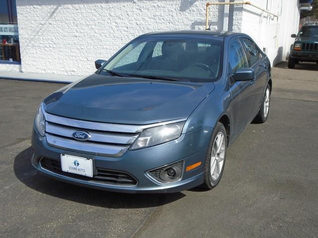 The 2012 Ford Fusion SEL photos