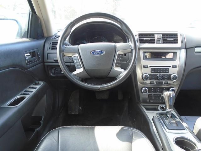 2012 Ford Fusion SEL photo