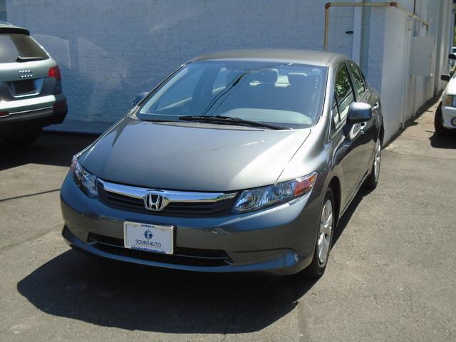 The 2012 Honda Civic LX photos