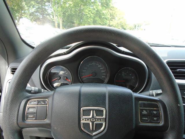 2012 Dodge Avenger SE photo