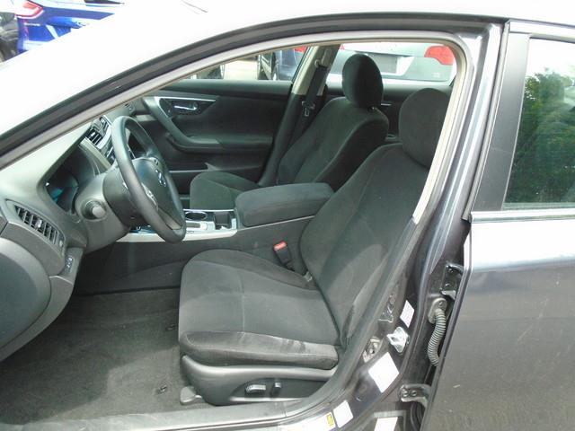 2013 Nissan Altima 2.5 photo