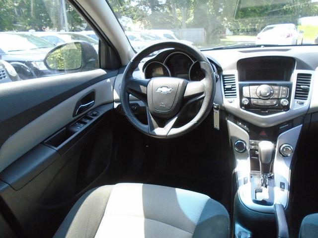 2012 Chevrolet Cruze LS photo