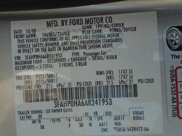 2010 Ford Fusion SE photo