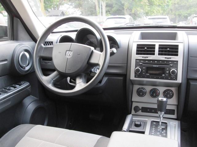 2008 Dodge Nitro SXT photo
