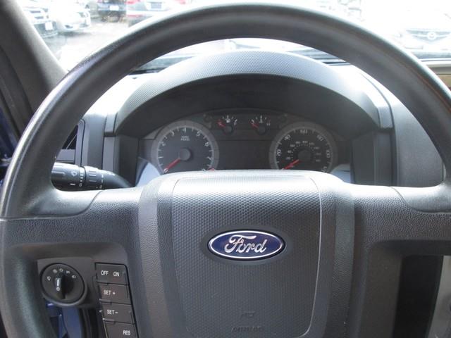 2009 Ford Escape XLT photo