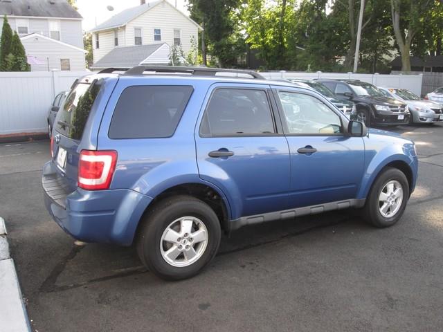 2009 Ford Escape XLT photo