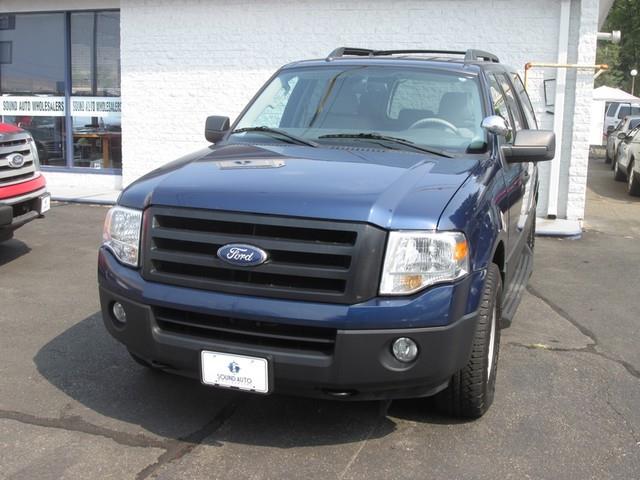 2011 Ford Expedition XL photo