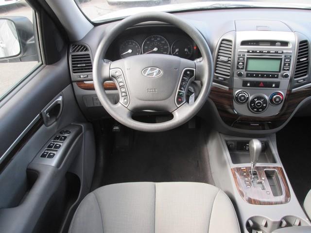 2011 Hyundai Santa Fe GLS photo