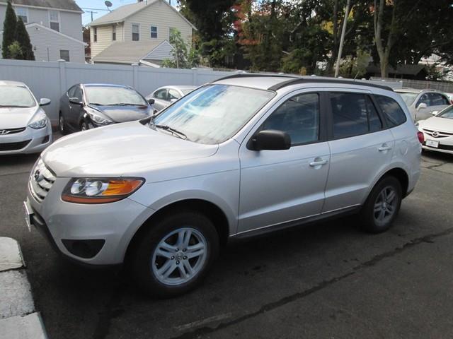 2011 Hyundai Santa Fe GLS photo