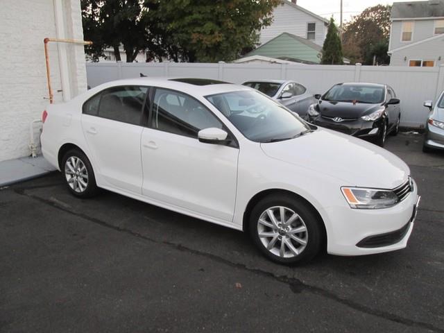 2012 Volkswagen Jetta SE PZEV photo