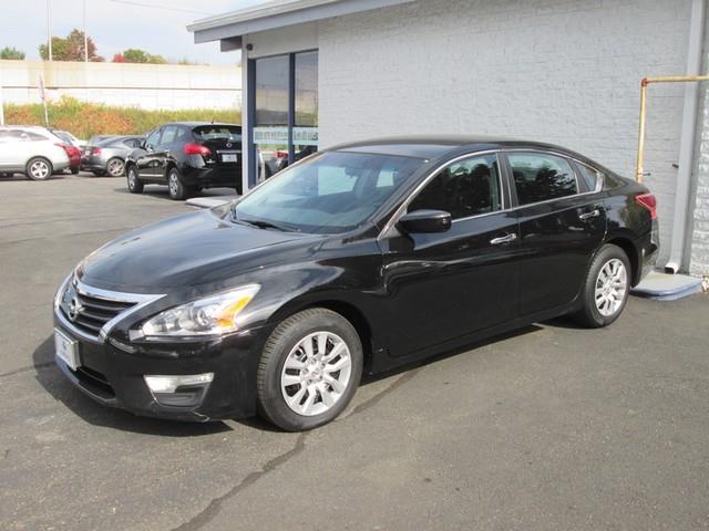 2013 Nissan Altima 2.5 photo