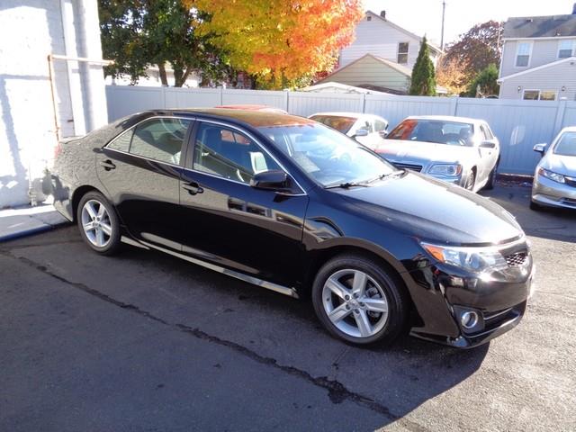 2012 Toyota Camry L photo