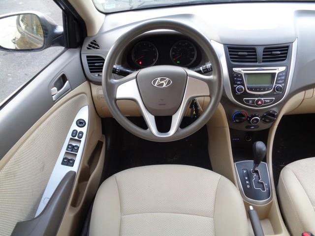 2013 Hyundai Accent GLS photo