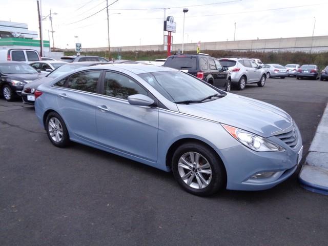 2013 Hyundai Sonata GLS photo