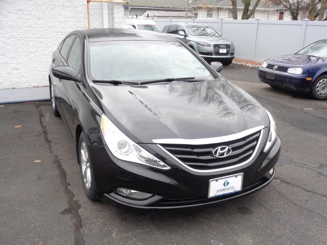 2013 Hyundai Sonata GLS photo