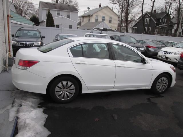 2010 Honda Accord LX photo