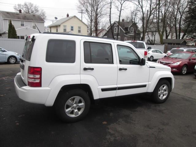 2012 Jeep Liberty Sport photo