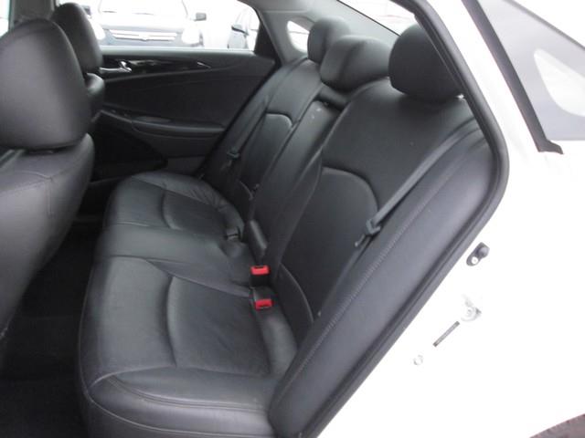 2011 Hyundai Sonata SE 2.0T photo