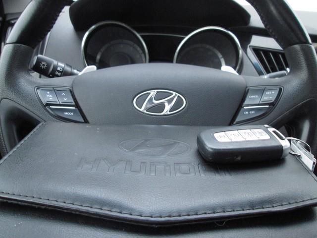 2011 Hyundai Sonata SE 2.0T photo