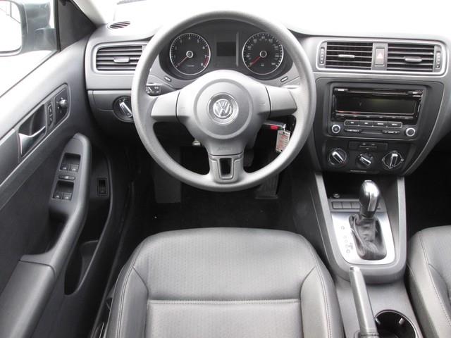 2012 Volkswagen Jetta SE PZEV photo