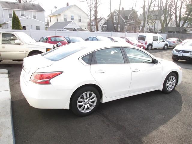 2014 Nissan Altima 2.5 photo