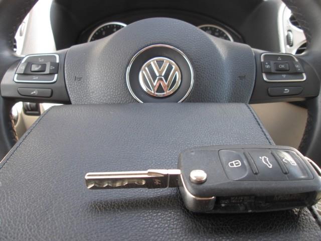 2011 Volkswagen Tiguan S 4Motion photo