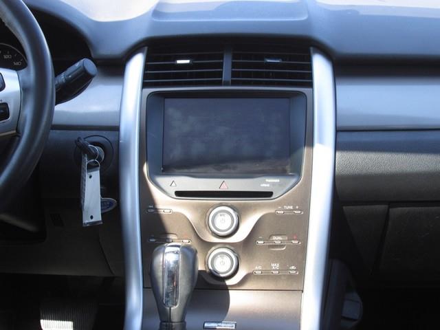 2011 Ford Edge SEL photo