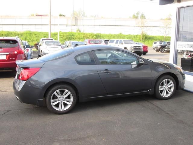 2013 Nissan Altima 2.5 S photo