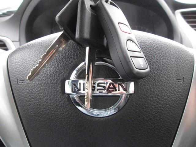 2014 Nissan Sentra S photo