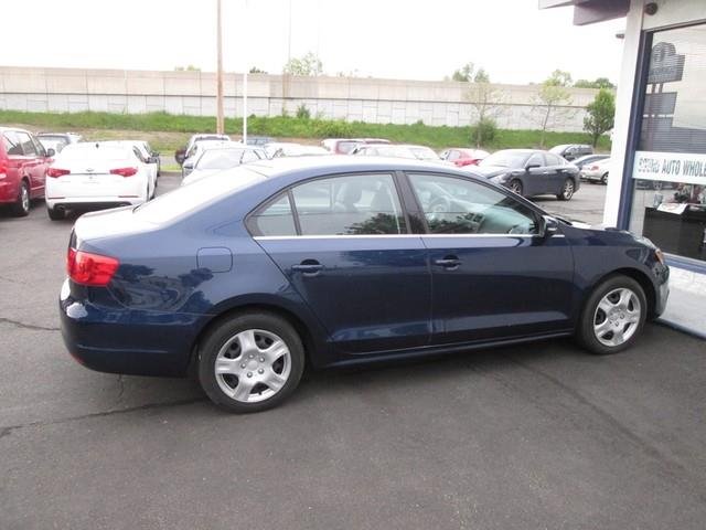 2013 Volkswagen Jetta SE PZEV photo