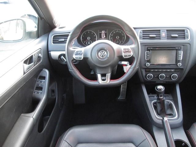 2014 Volkswagen Jetta GLI PZEV photo