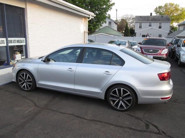 2014 Volkswagen Jetta GLI PZEV photo