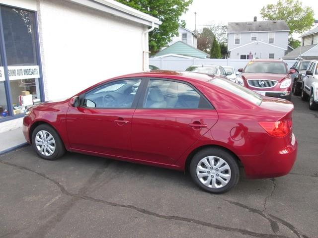 2011 Kia Forte EX photo