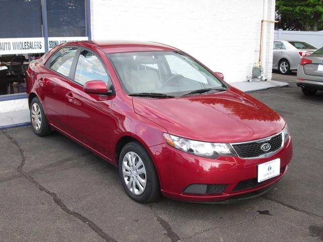 2011 Kia Forte EX photo