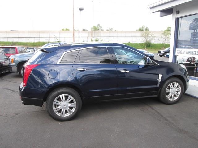 2010 Cadillac SRX Luxury Collection photo