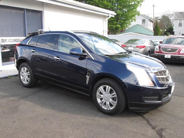 2010 Cadillac SRX Luxury Collection photo