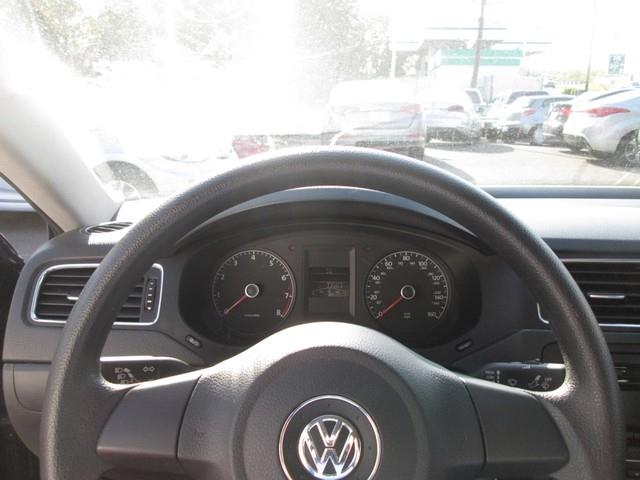 2013 Volkswagen Jetta photo