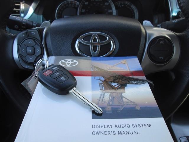 2012 Toyota Camry L photo