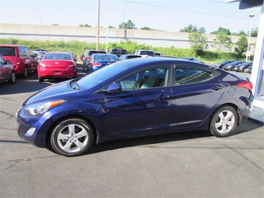 2013 Hyundai Elantra GLS photo