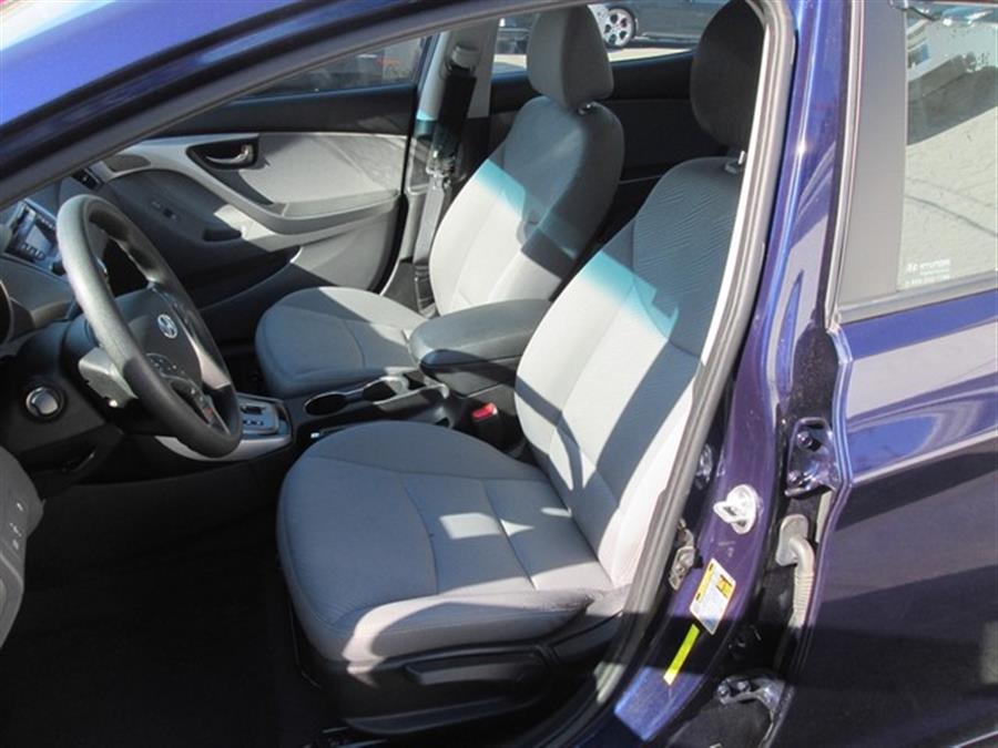 2013 Hyundai Elantra GLS photo