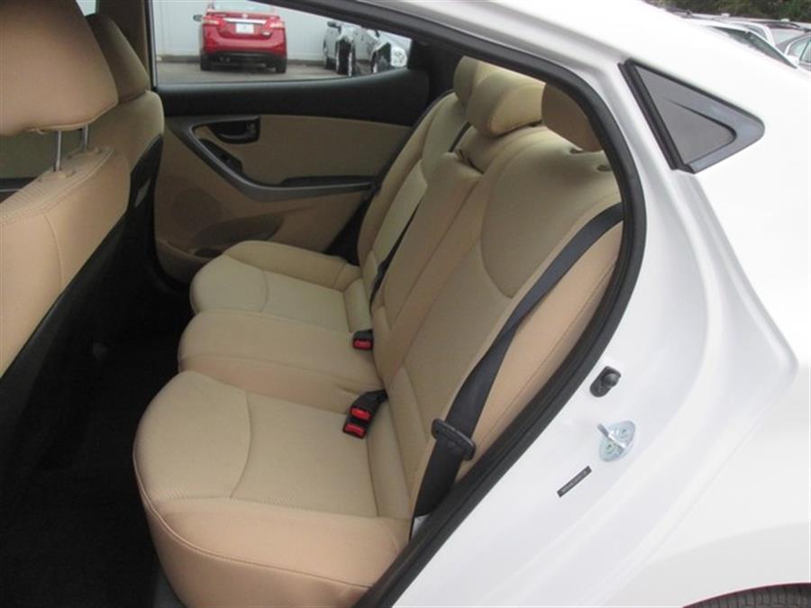 2013 Hyundai Elantra GLS photo