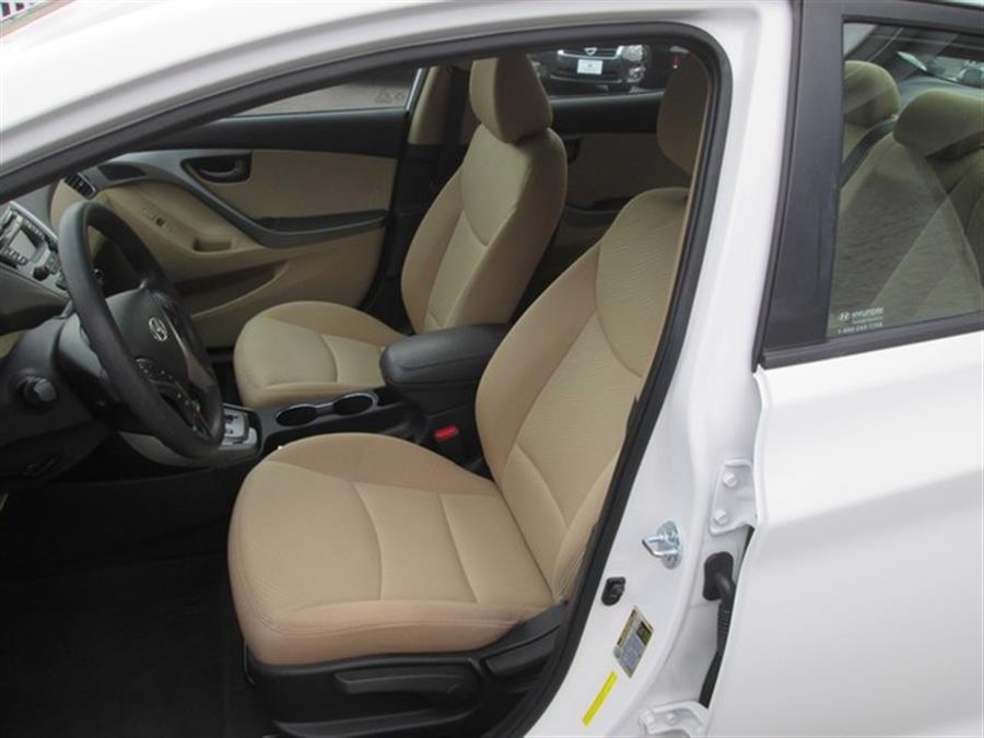 2013 Hyundai Elantra GLS photo