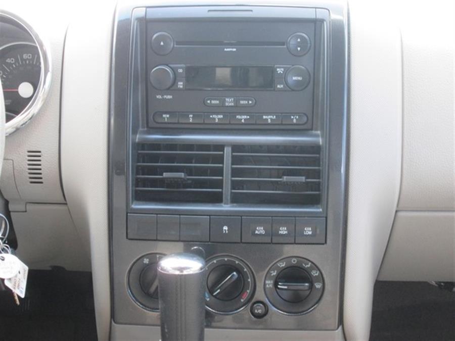 2007 Ford Explorer XLT photo