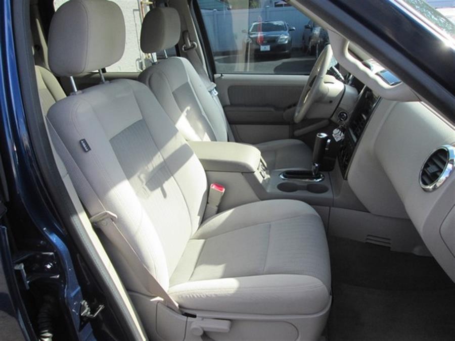 2007 Ford Explorer XLT photo